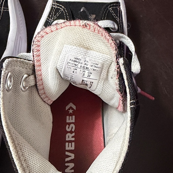 Converse Black and White Sneakers with Red Interior - Picture 6 of 9